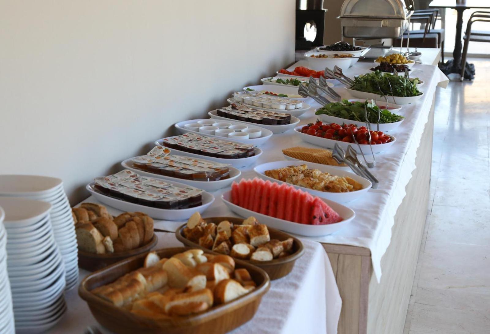 Grand Faik Hotel Çeşme 外观 照片