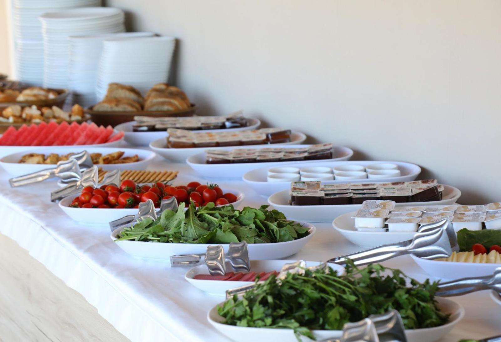 Grand Faik Hotel Çeşme 外观 照片